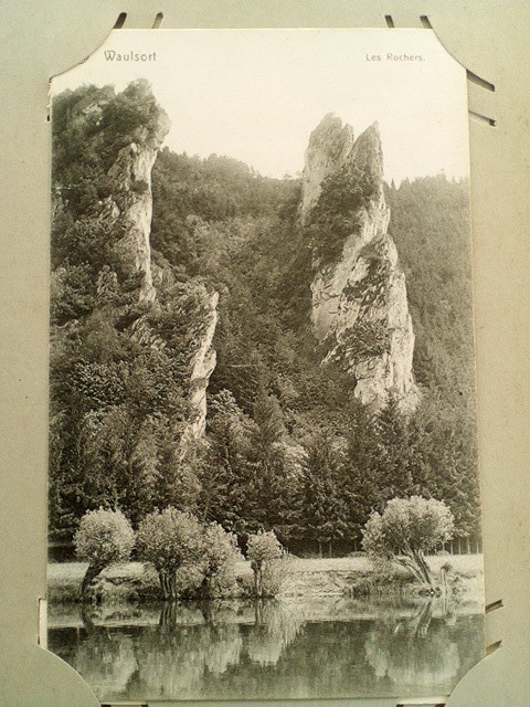 /Belgium/Places/BE_Place_1900-1949_Namur Waulsort Les Rochers.jpg